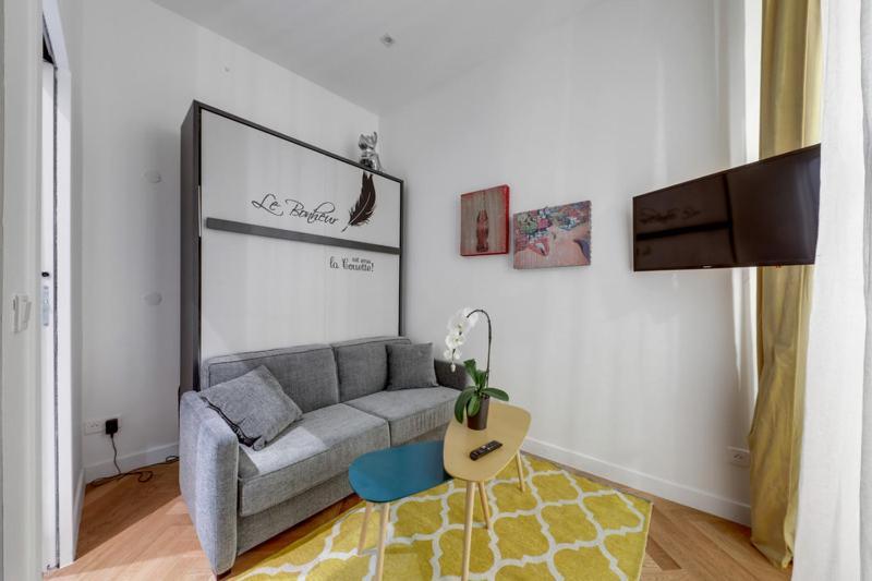 Apartment 207-suite Cartier